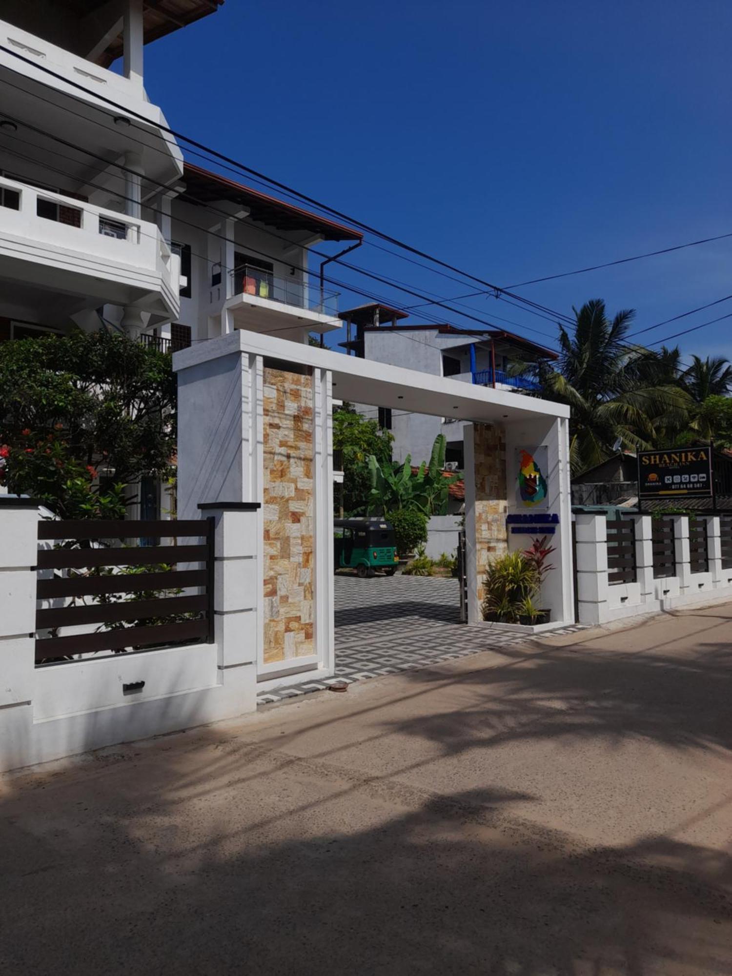 Shanika Beach Inn Tangalle Exterior photo